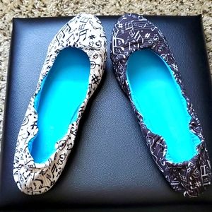 Interesting ballet flat with music notes